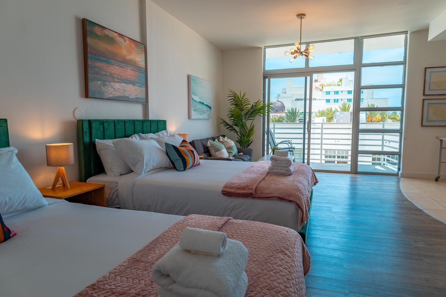 Apartment With Rooftop-pool And Bar On Ocean Dr *