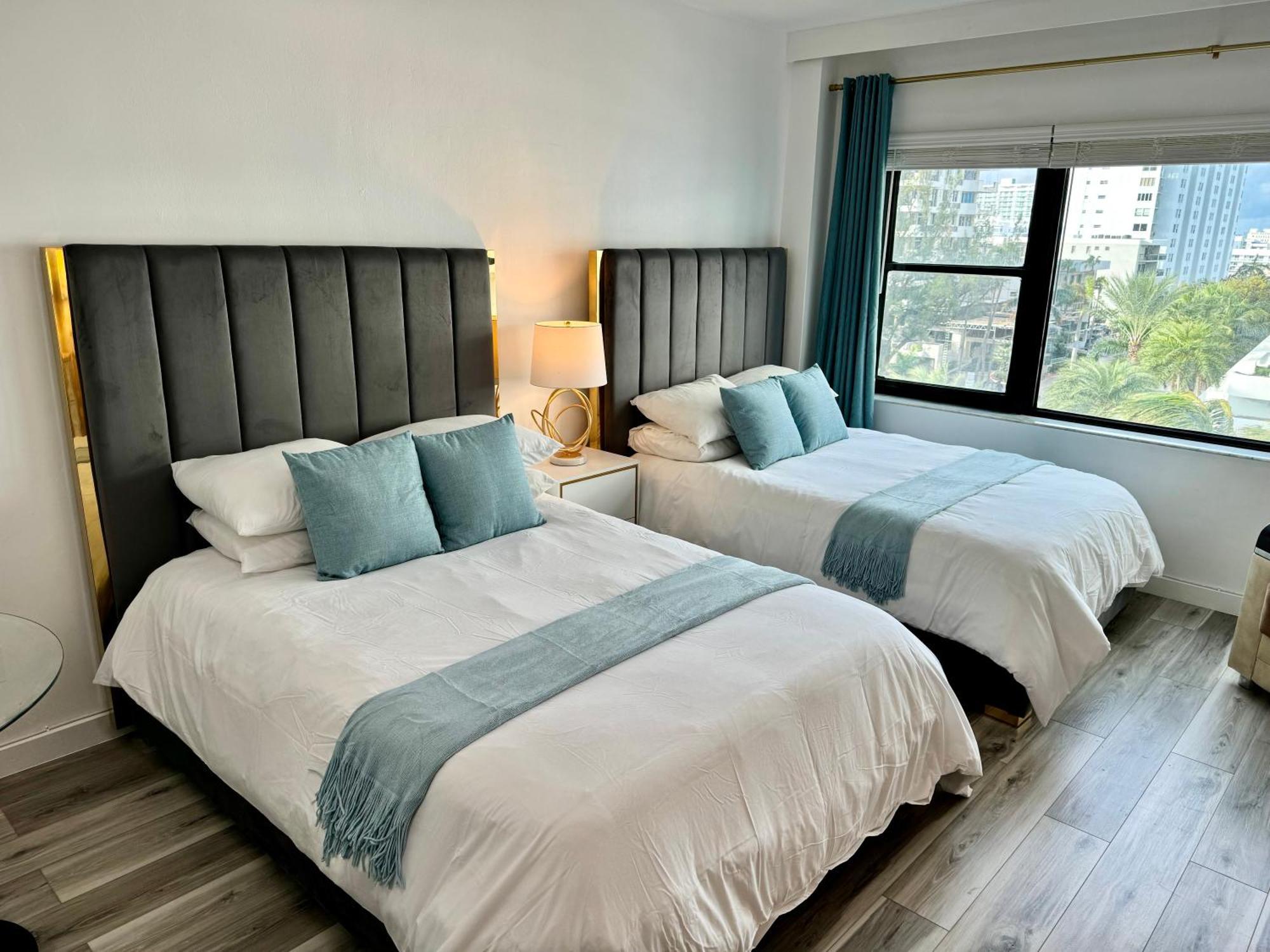 Directly On The With Pool & Parking