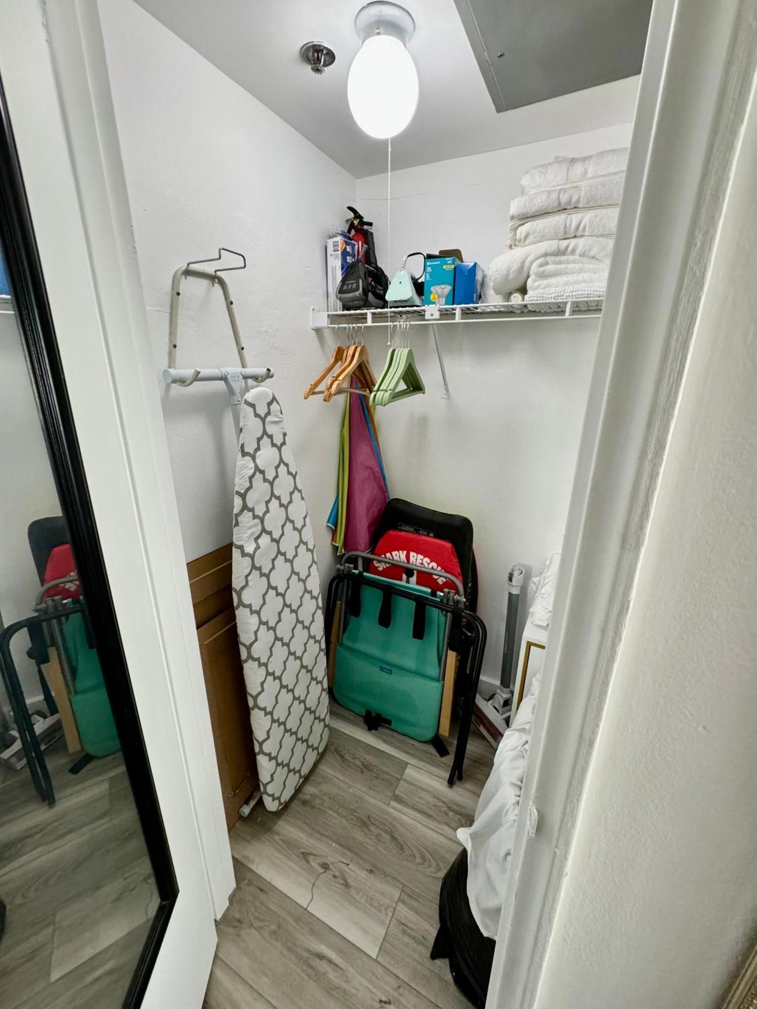 Apartment Directly On The With Pool & Parking Miami Beach