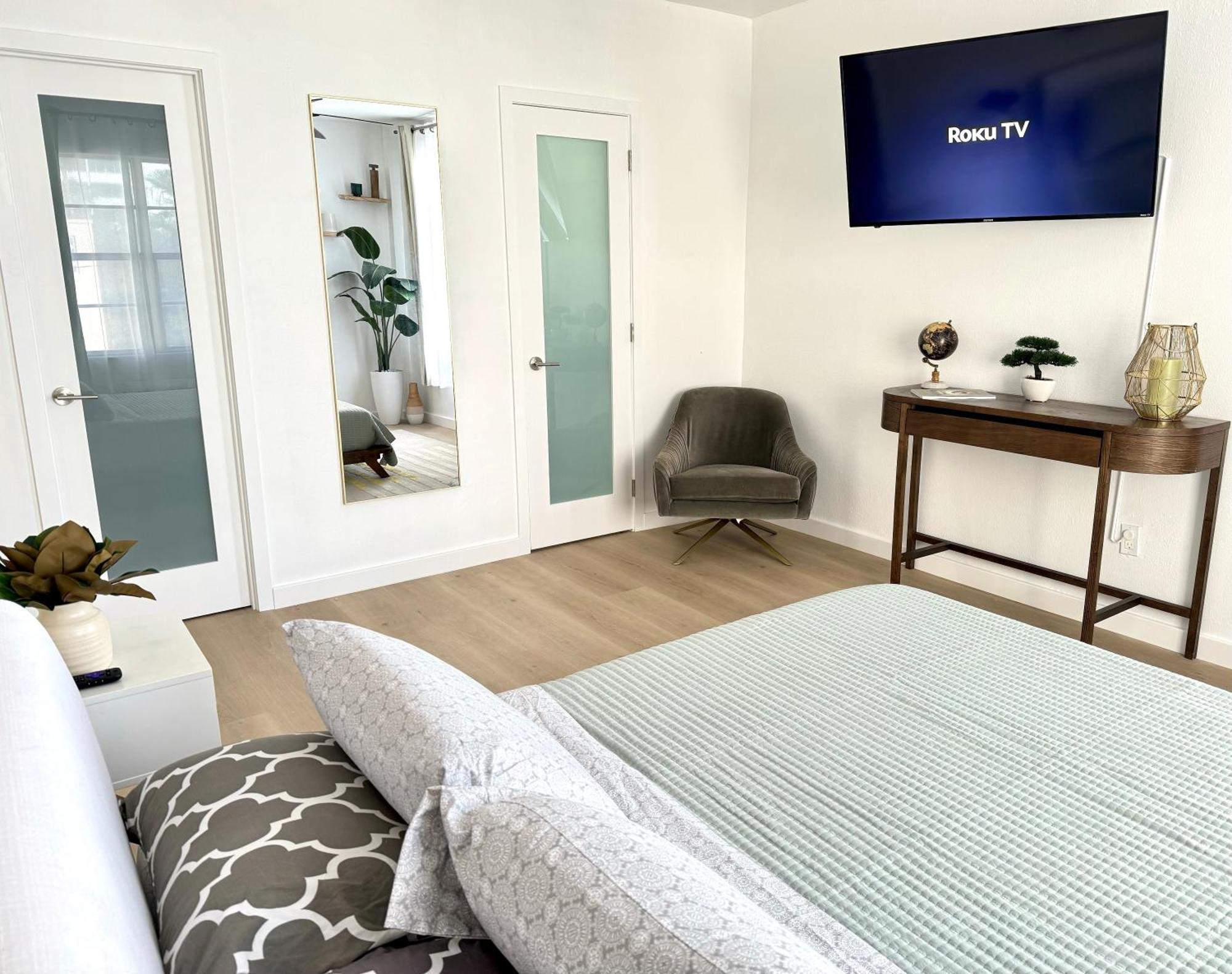 Apartment High-end Apartment, Across The Miami Beach
