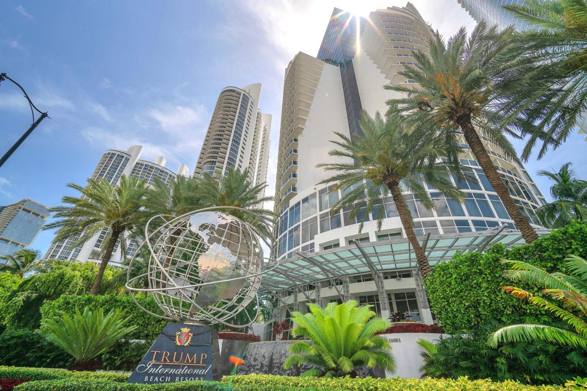 Trump Intl 2 Bedroom 1600 Sf Ocean And Bay View With Terrace Miami Beach