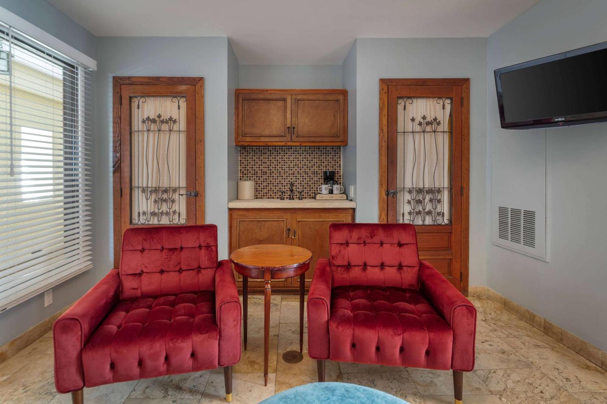 Impala By Luxurban, Trademark Collection By Wyndham 3* Miami Beach