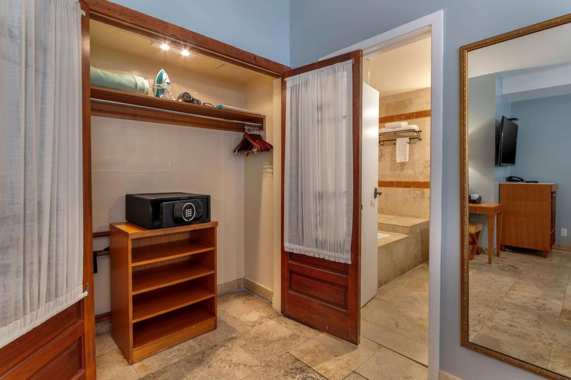 Impala By Luxurban, Trademark Collection By Wyndham 3* Miami Beach