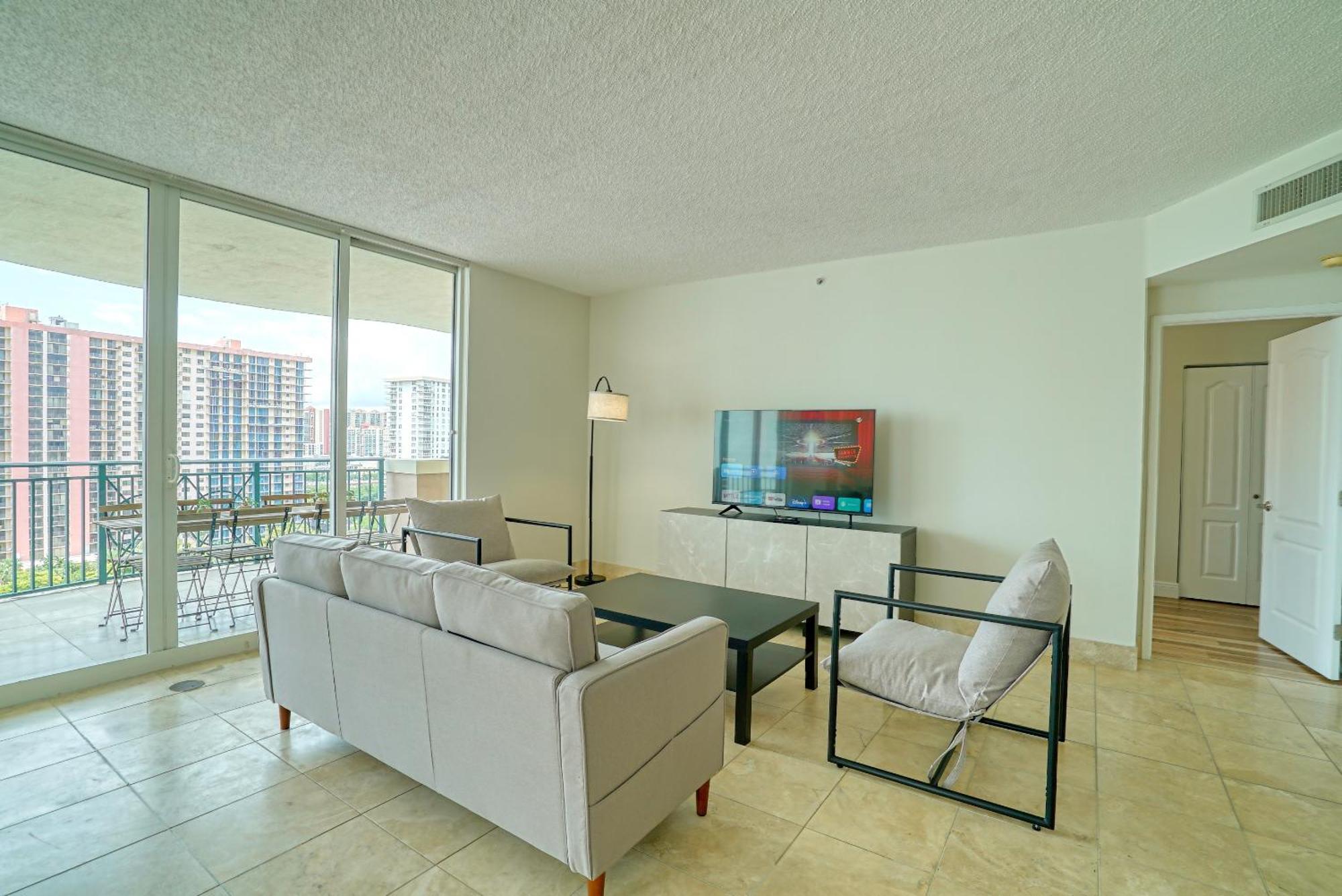 Apartment The King David