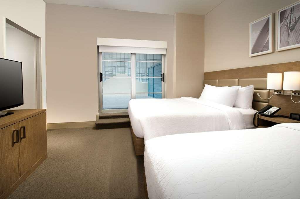 Hilton Garden Miami South Miami Beach