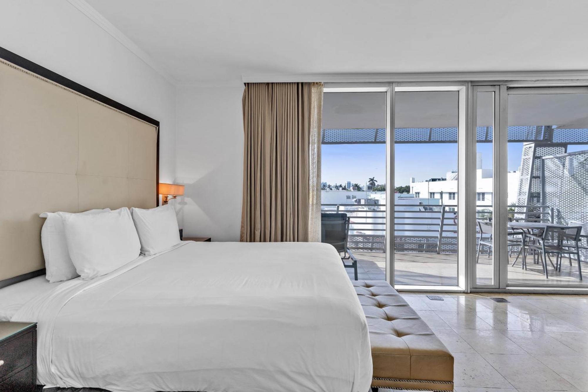 Large On Ocean Drive With Direct Access To The Apartment *