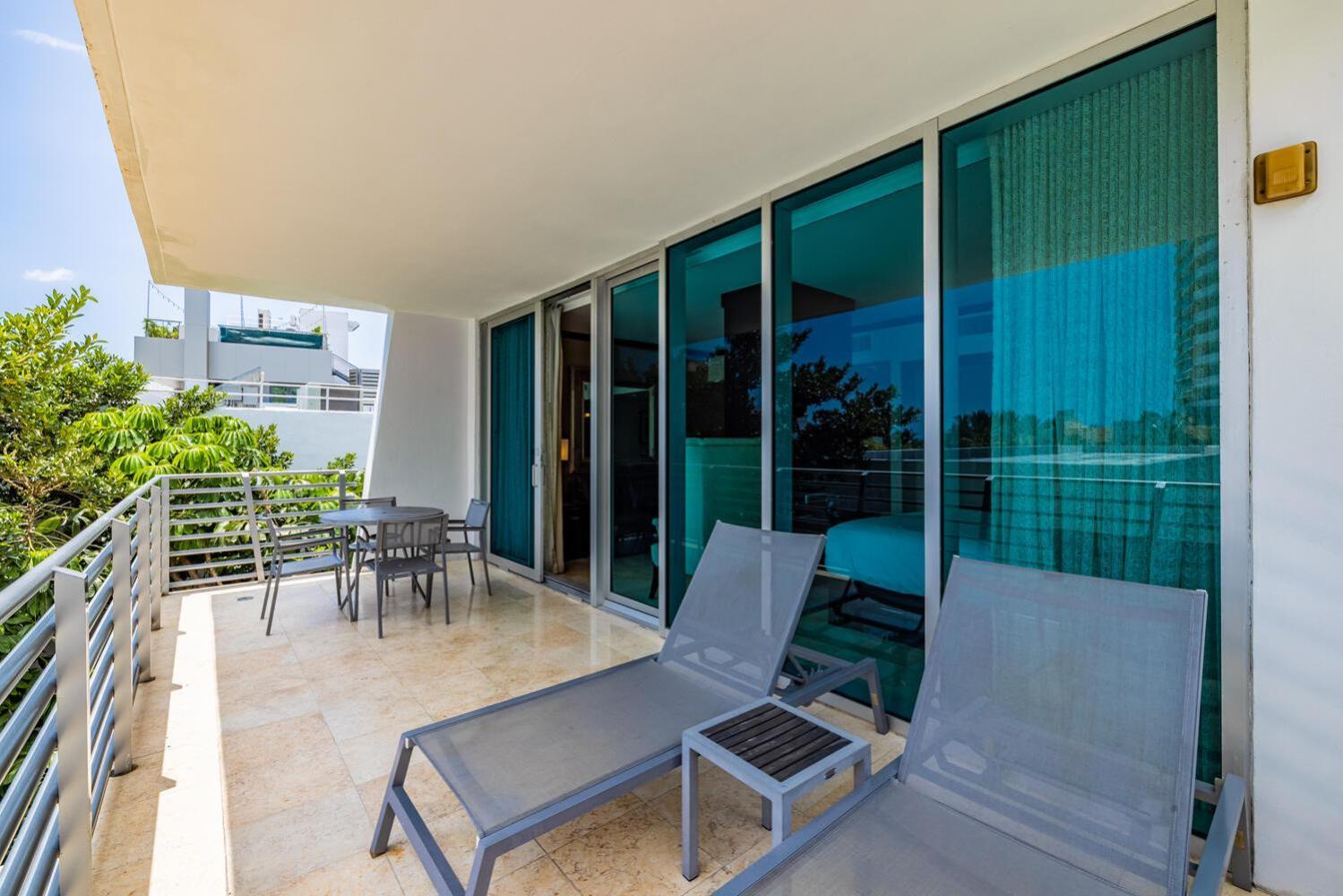 Large On Ocean Drive With Direct Access To The Apartment Miami Beach