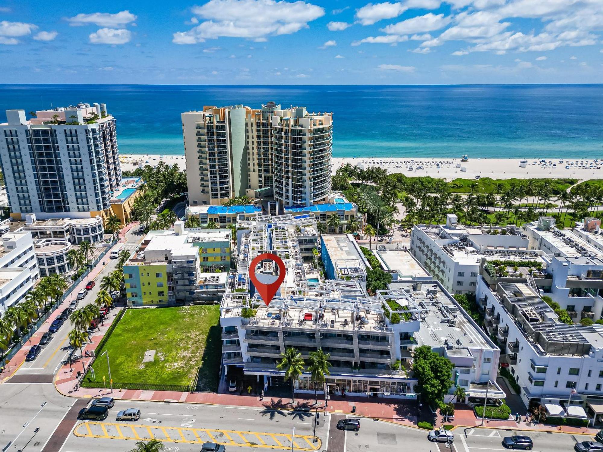 Apartment Large On Ocean Drive With Direct Access To The *