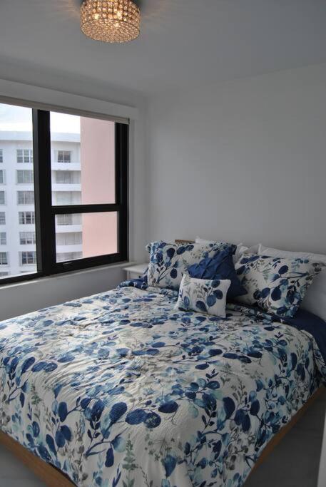 Holiday home Luxury Beachfront 3 Bedroom Miami Condo,