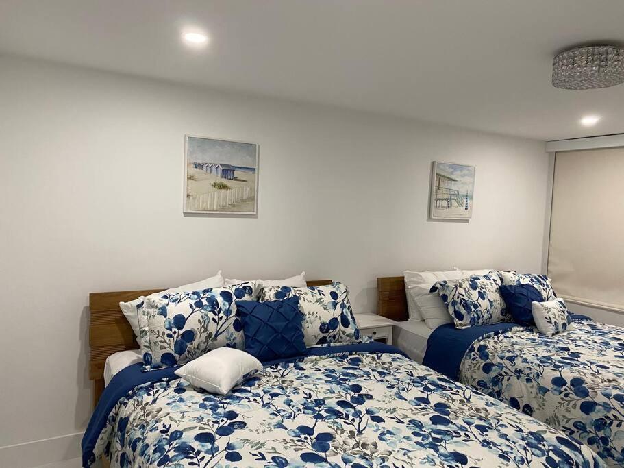 Holiday home Luxury Beachfront 3 Bedroom Miami Condo, *
