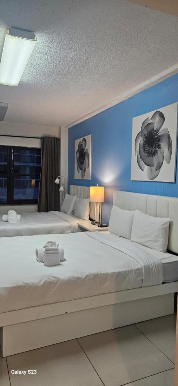 Miami Beachfront With Pool Wifi & Cheap Parking