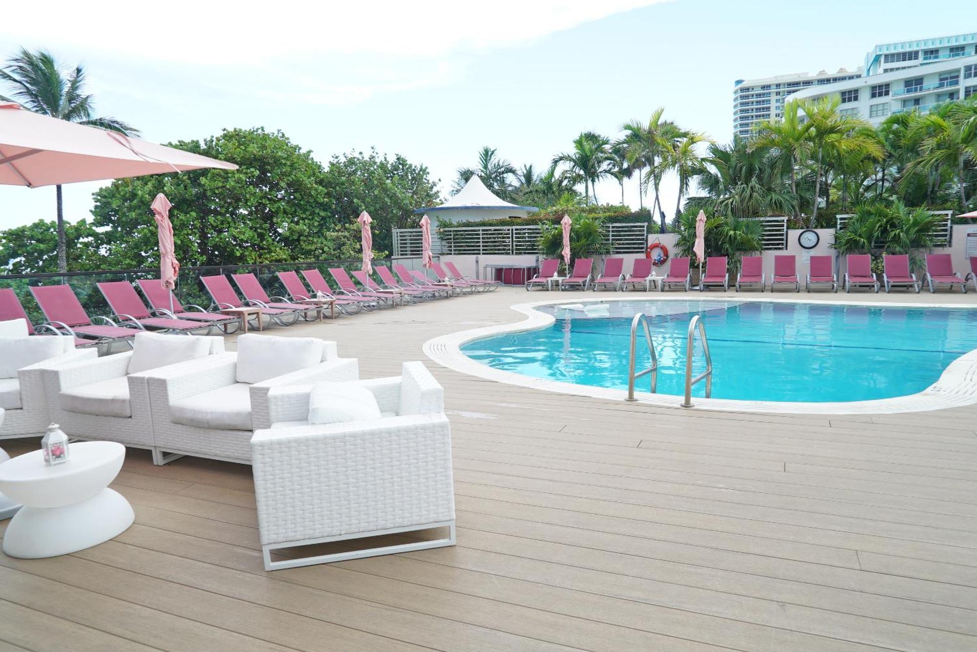 Oceanview On The 123 Hotel