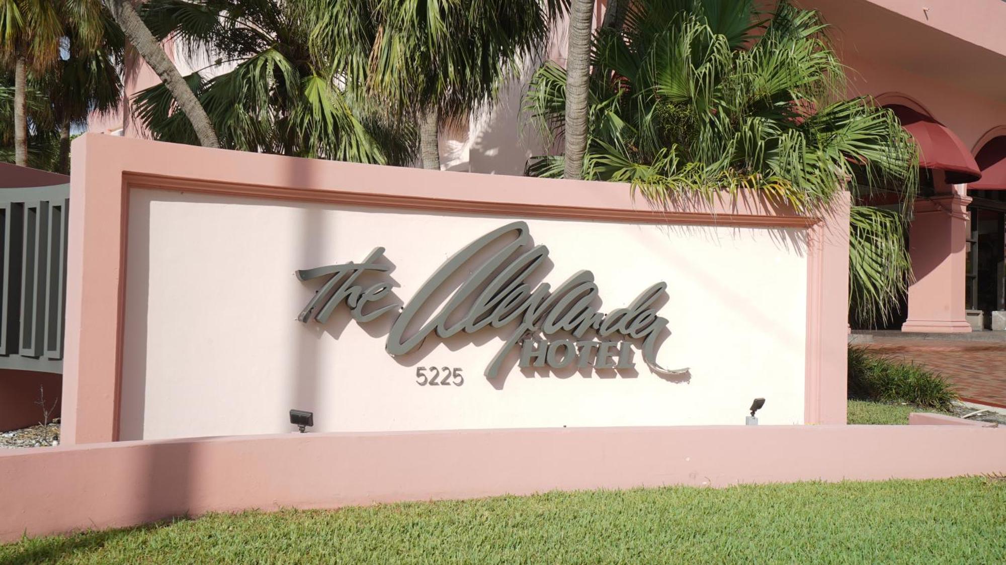 Oceanview On The 123 Miami Beach