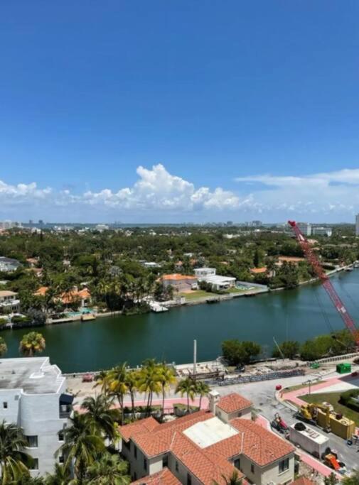 1505- Downtown Miami Bay View Retreat With 1br & 1ba Miami Beach