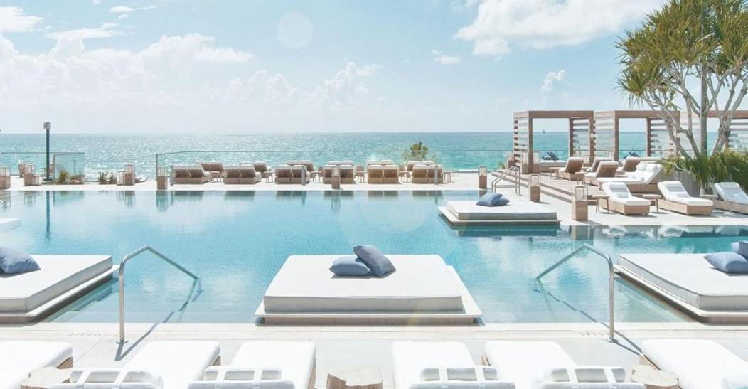 1 5star 1br-1ba Beachfront W-balcony