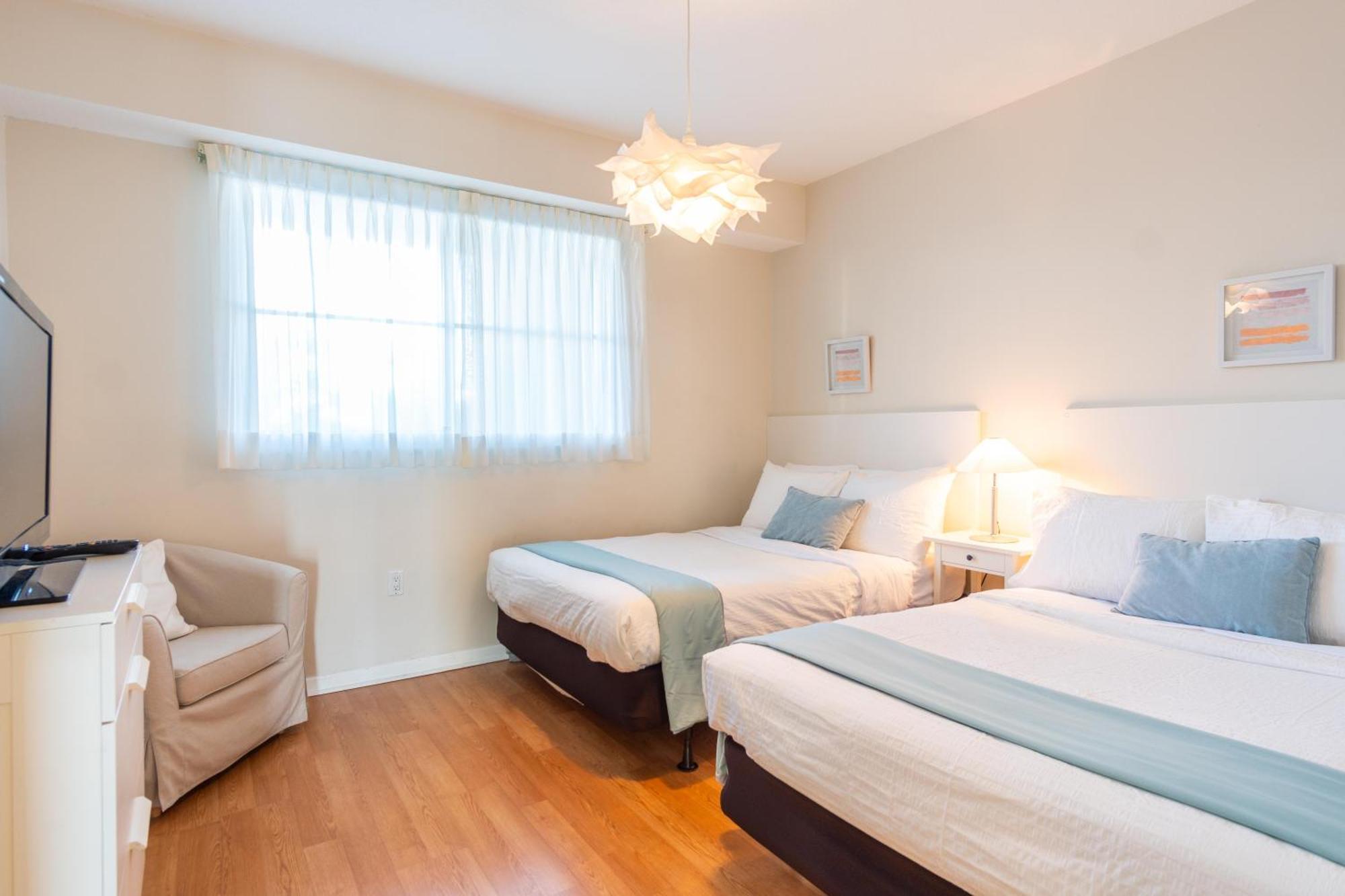 Golden Bay 56 Apartment