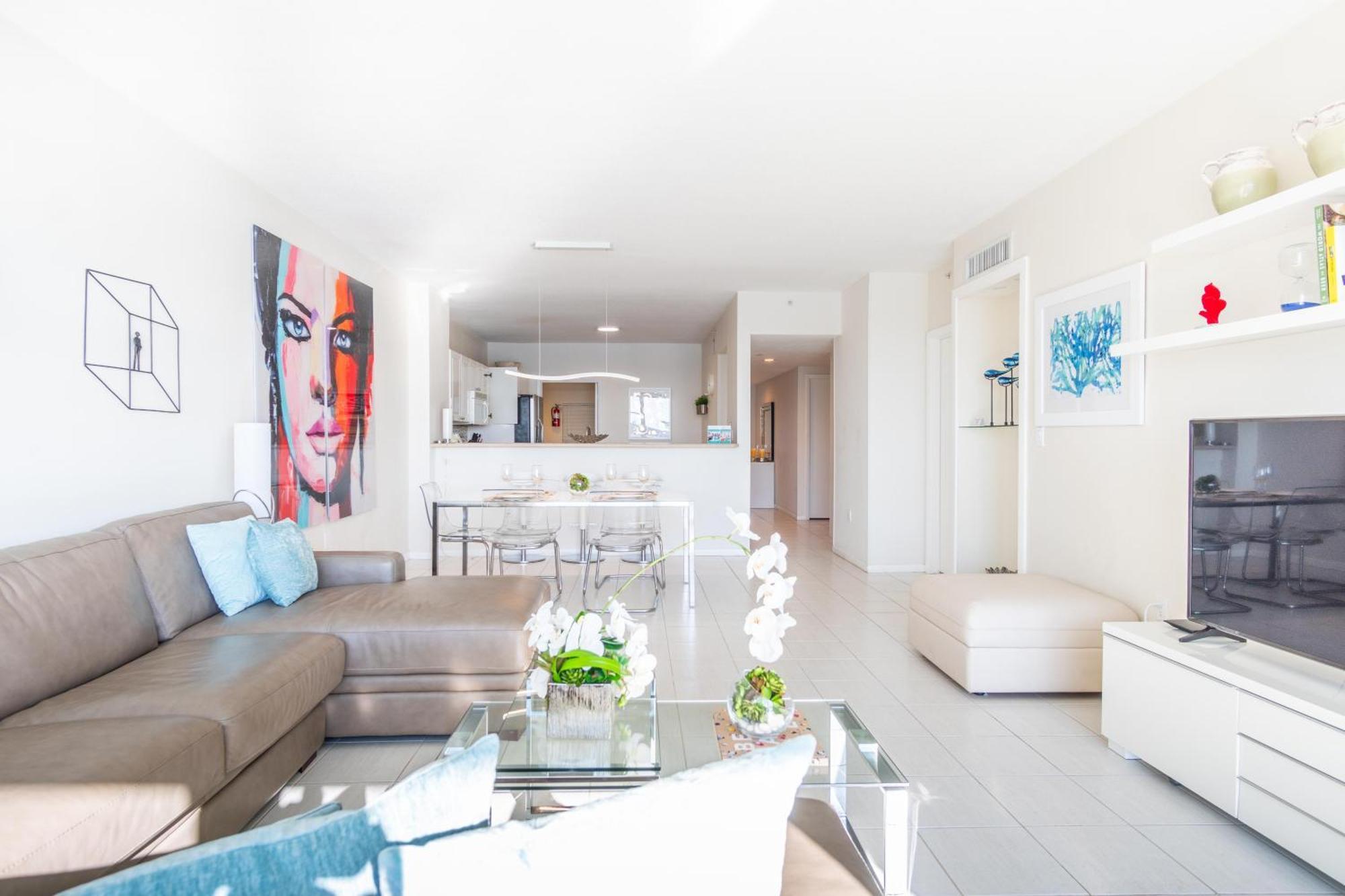 Golden Bay 56 Apartment Miami Beach