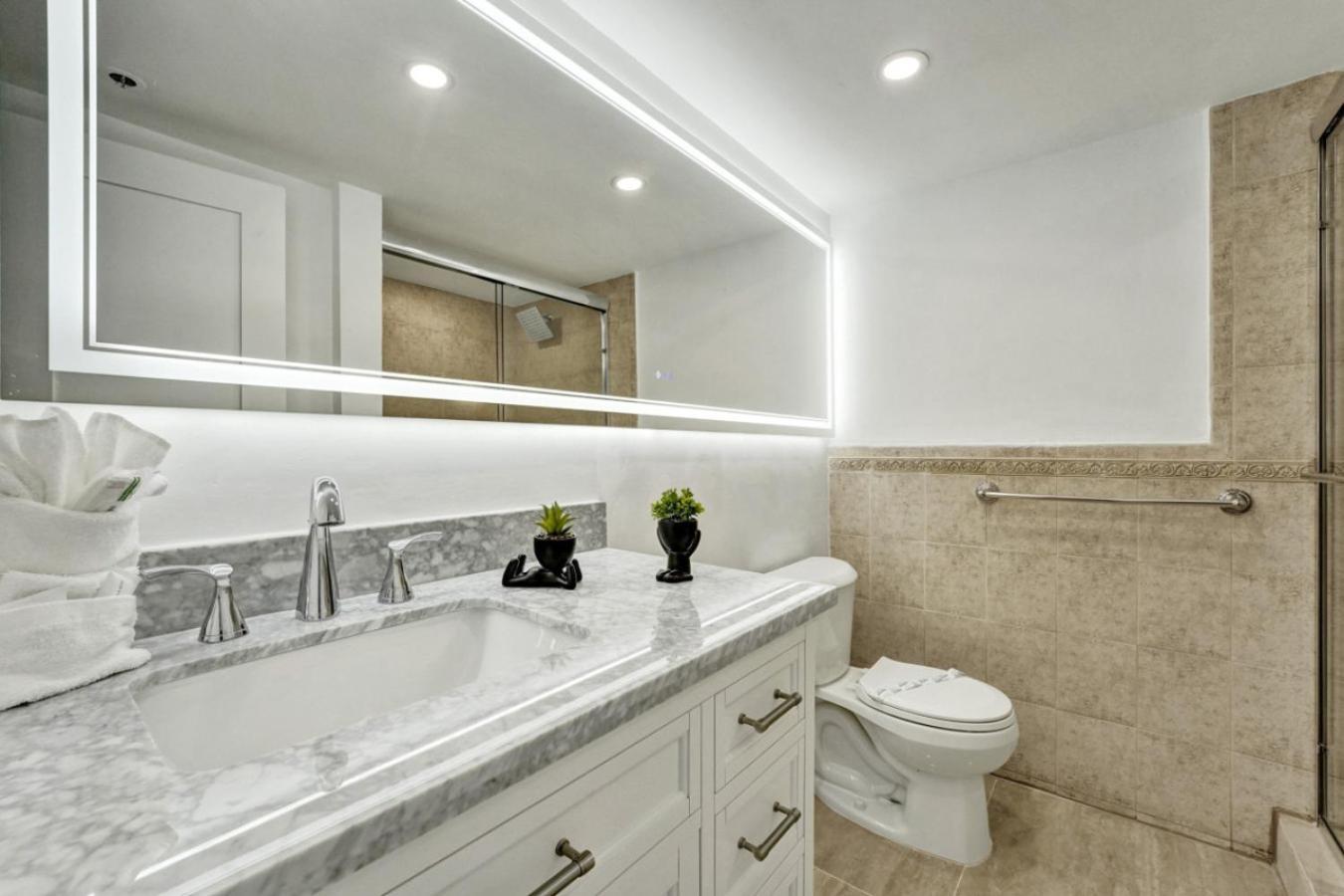 Comfortable 2-bedroom Retreat With Facilities 1108 Apartment *