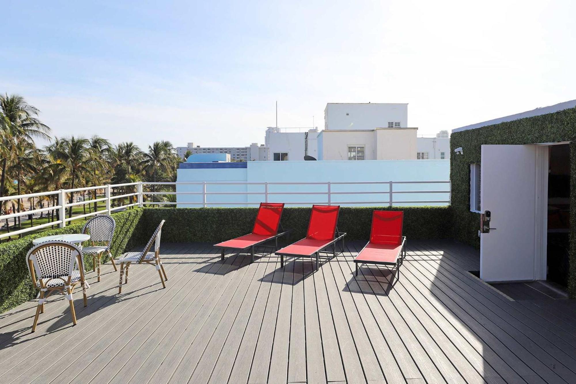 Apartment Ocean Drive Rooftop With Ocean Views & Terrace *