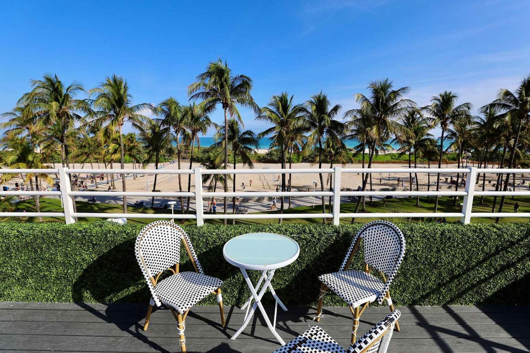 Ocean Drive Rooftop With Ocean Views & Terrace *