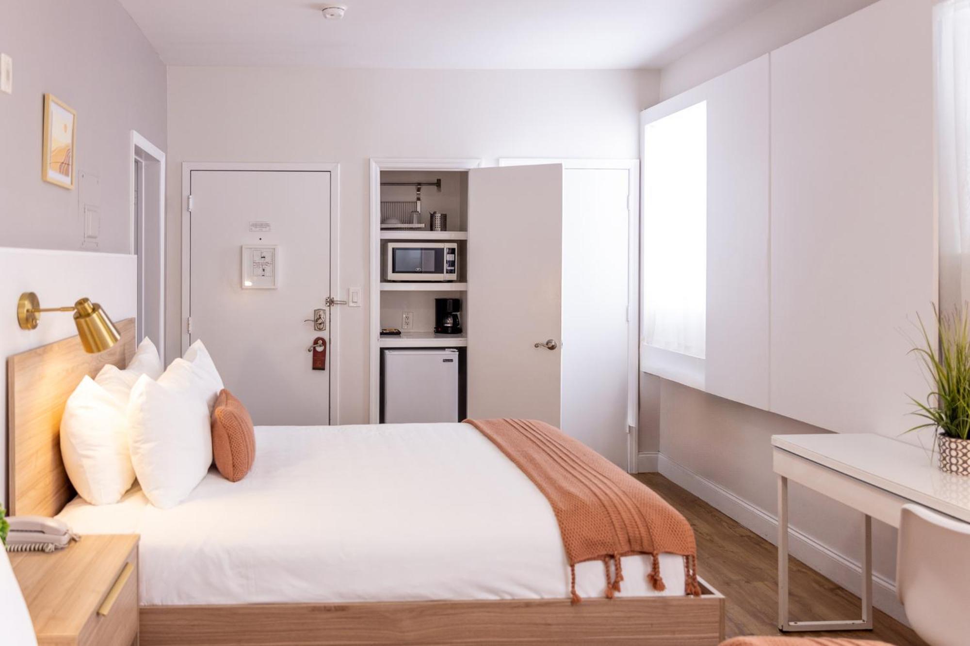 Hotel Riviere South Beach