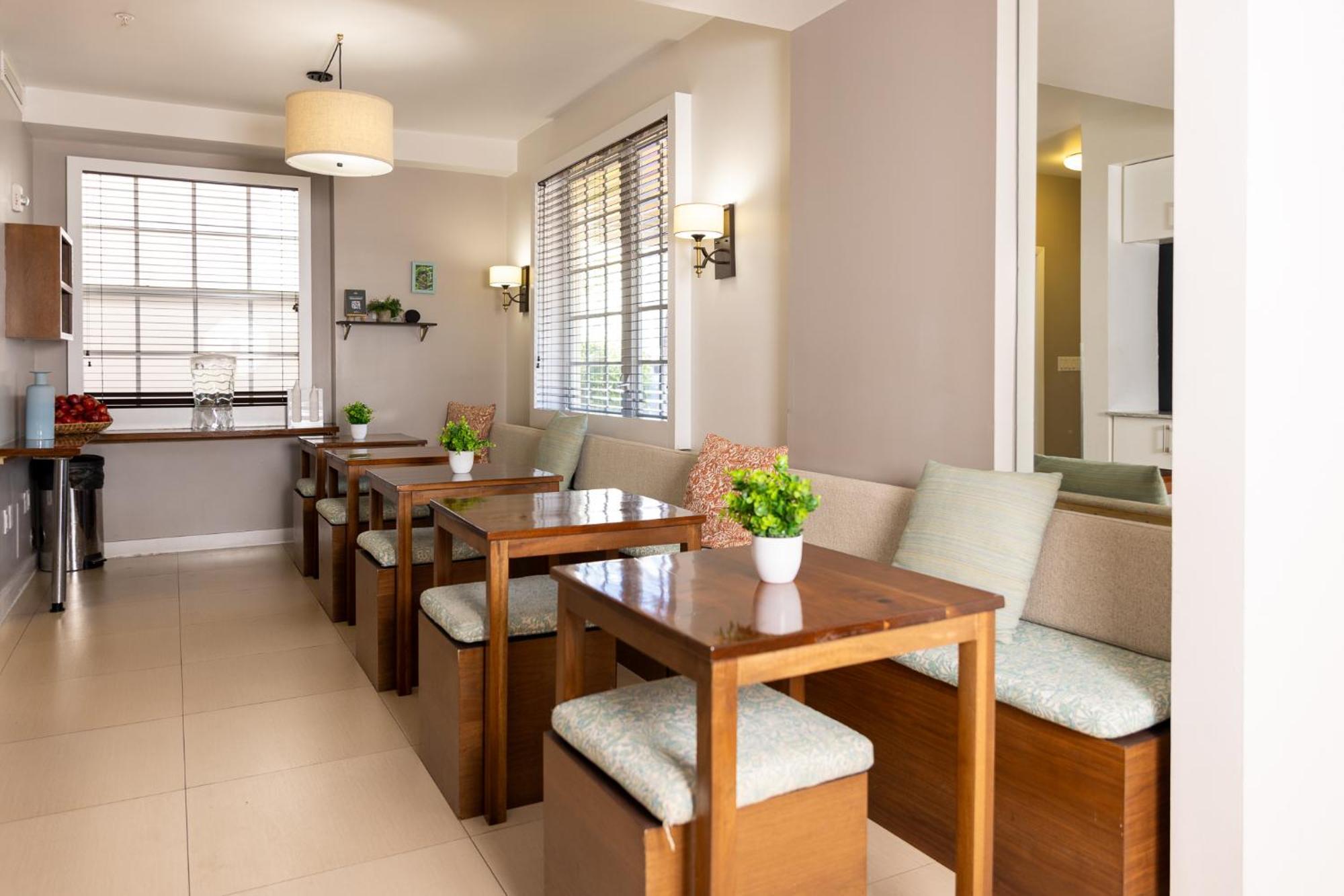 Riviere South Beach Hotel 3*