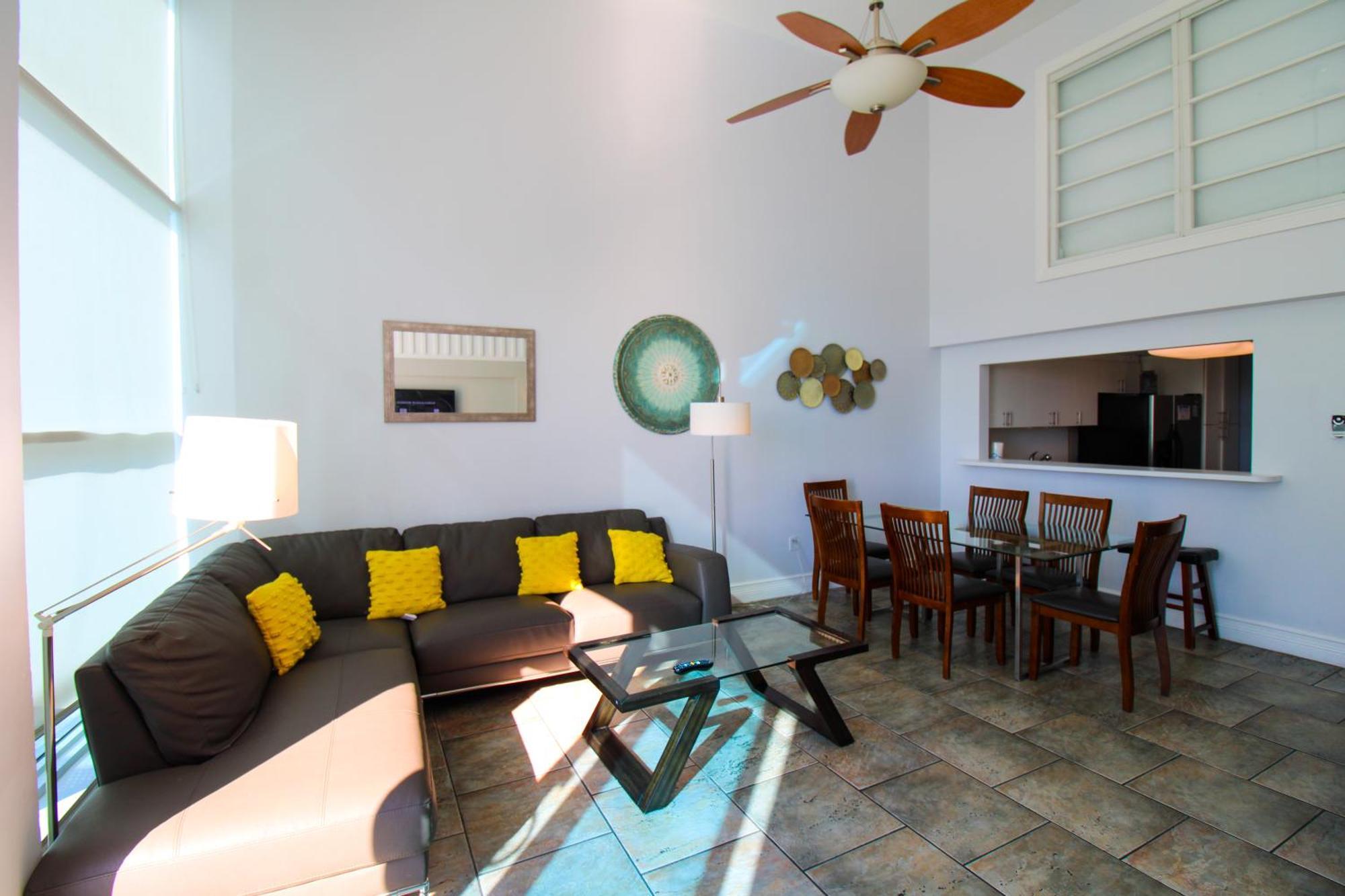 Castle M16 Oceanview Loft With Access, Pool, Tennis And Free Parking!