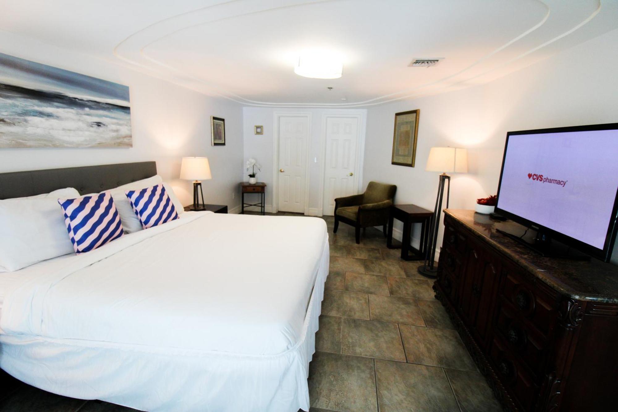 Castle M16 Oceanview Loft With Access, Pool, Tennis And Free Parking! Ferienhaus