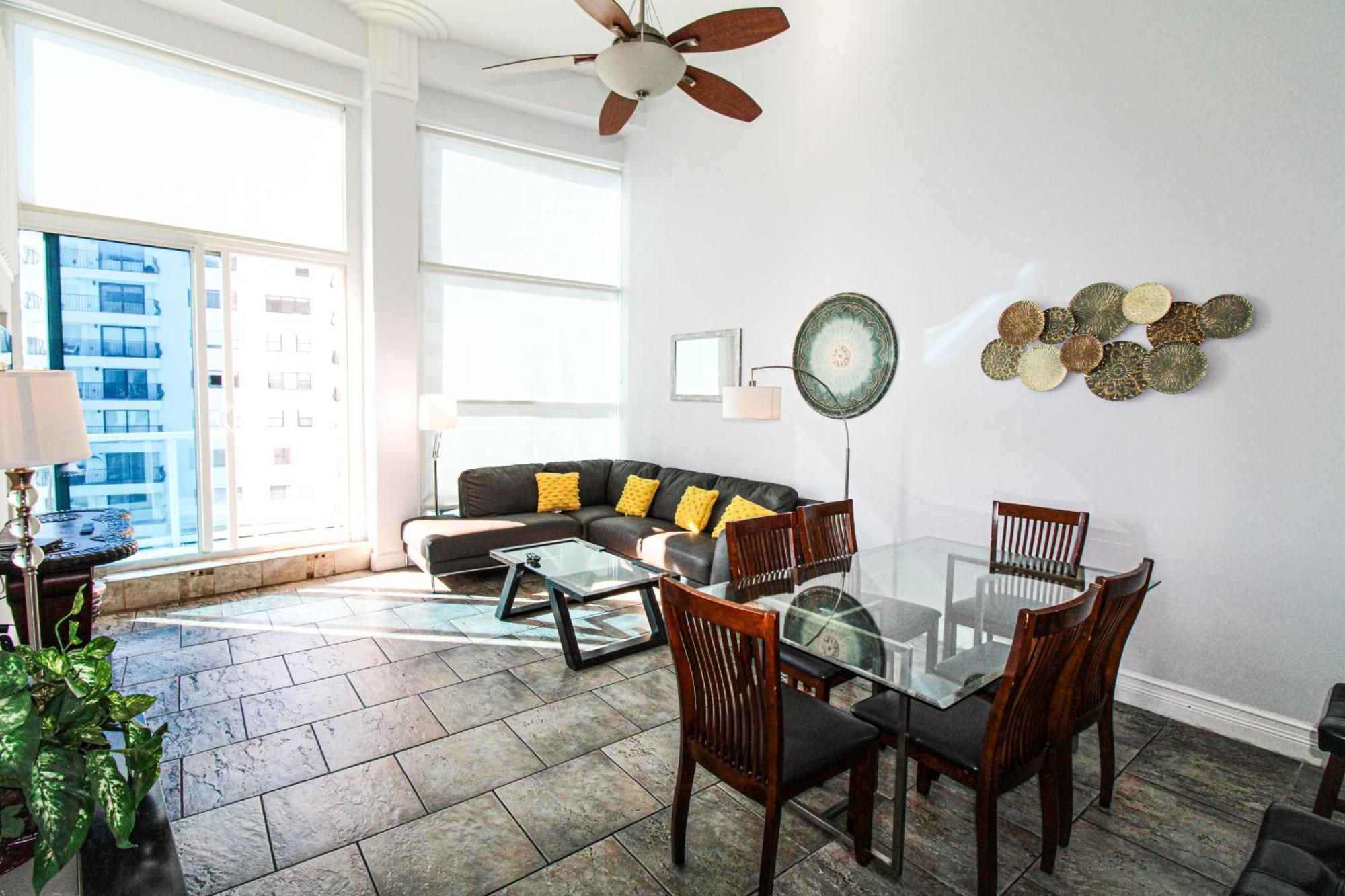 Castle M16 Oceanview Loft With Access, Pool, Tennis And Free Parking! Ferienhaus *