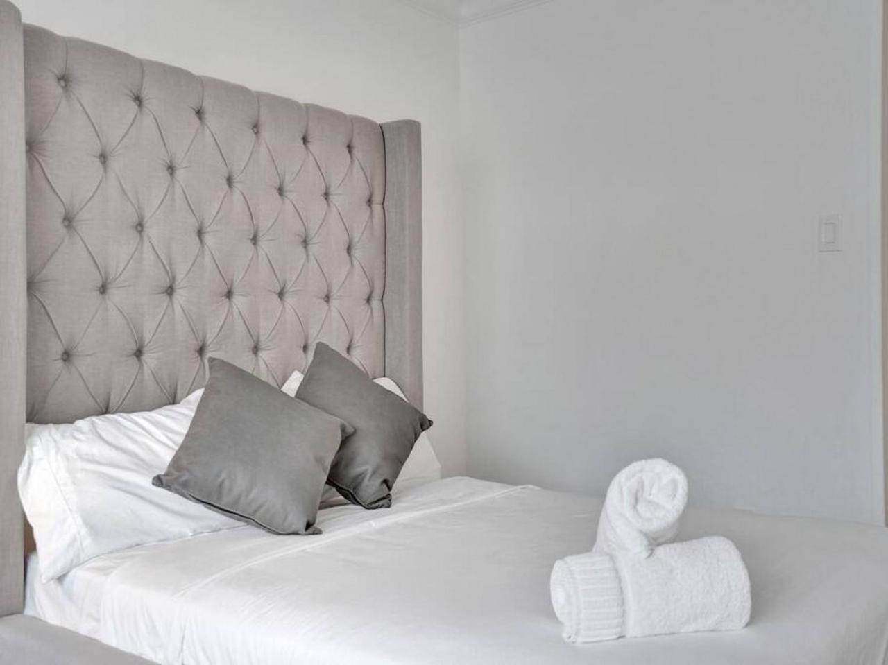 Luxury 2bd Penthouse With Access And Amenities Ph6 *