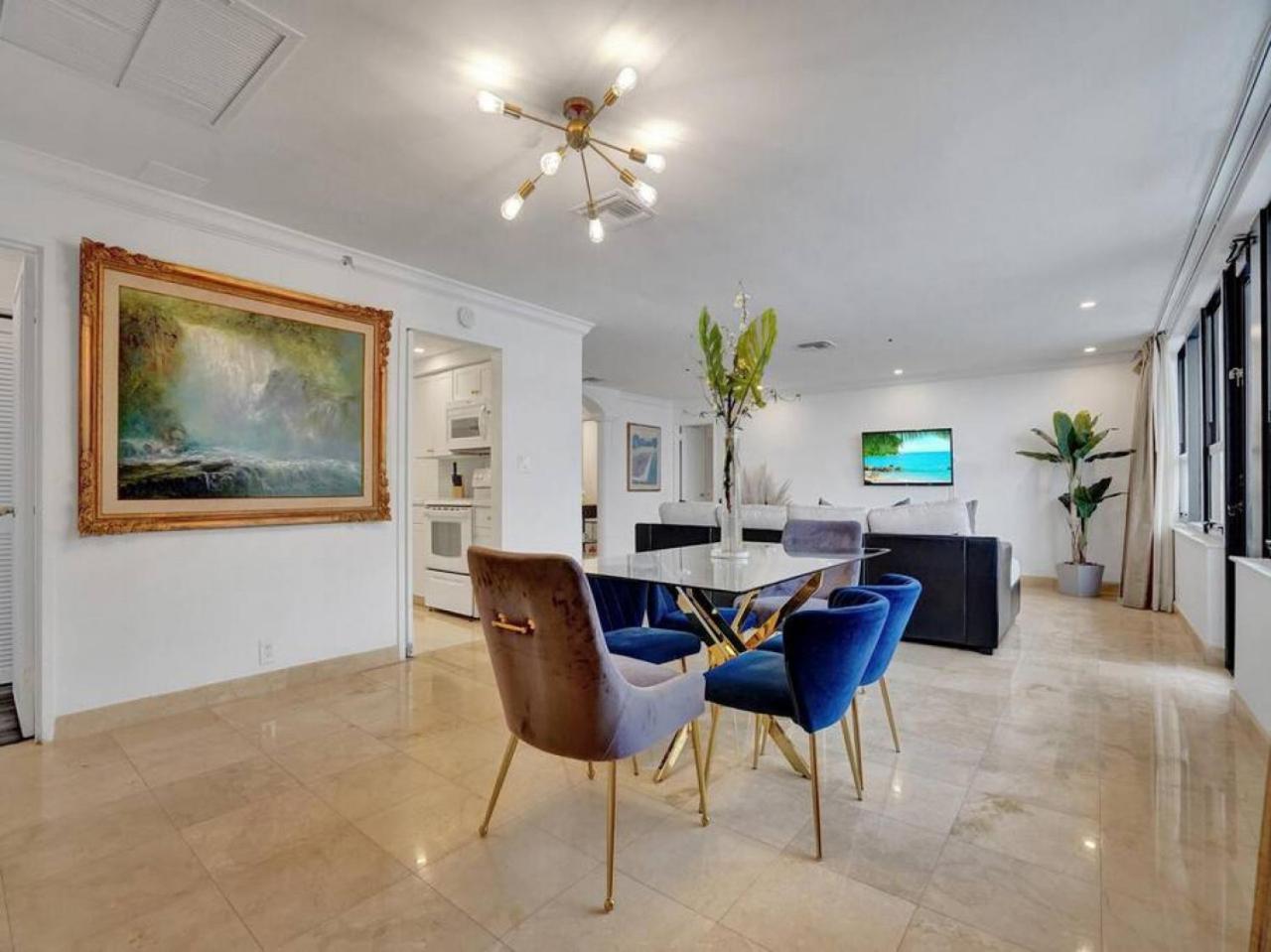 Luxury 2bd Penthouse With Access And Amenities Ph6 *