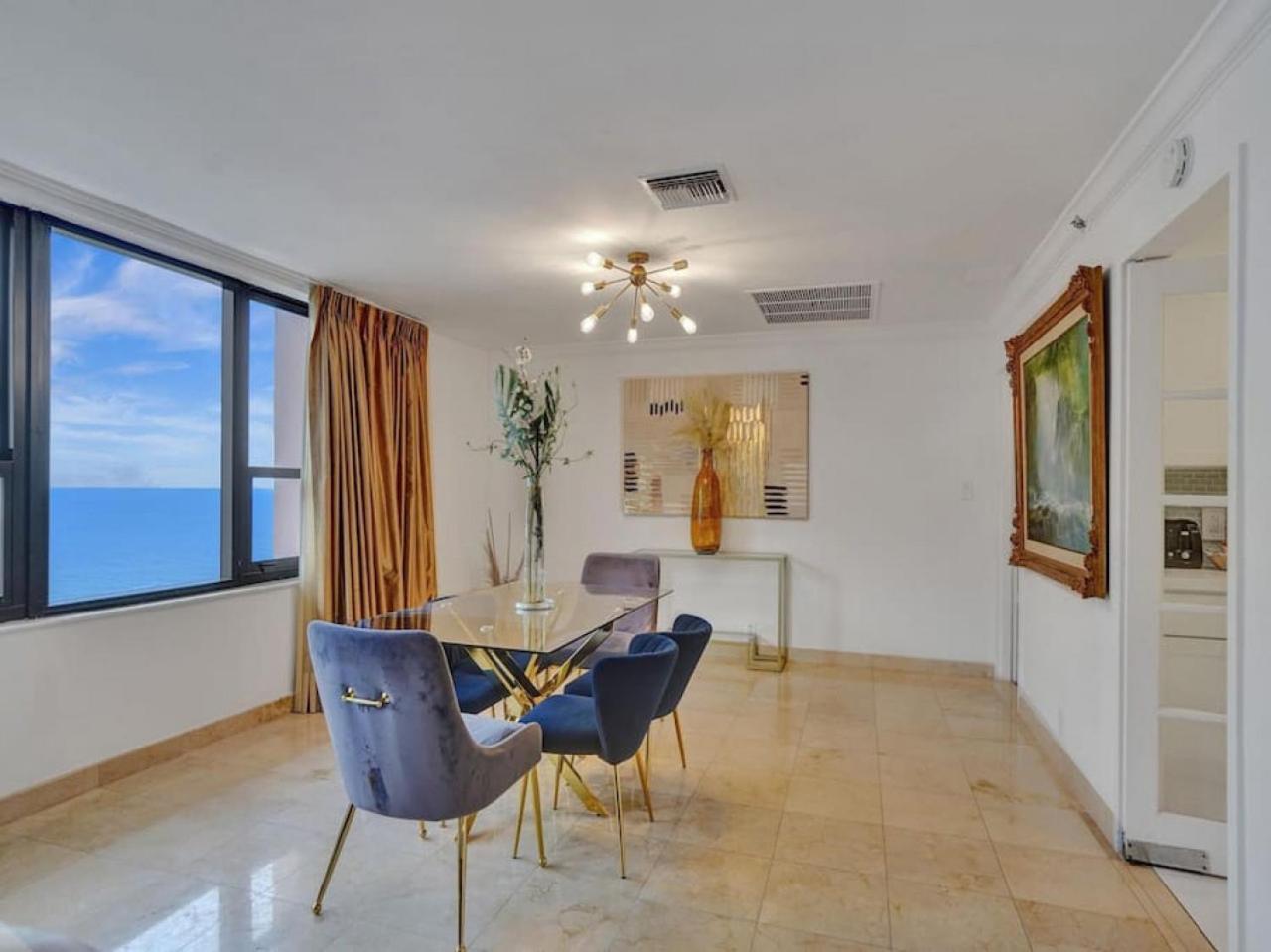 Luxury 2bd Penthouse With Access And Amenities Ph6