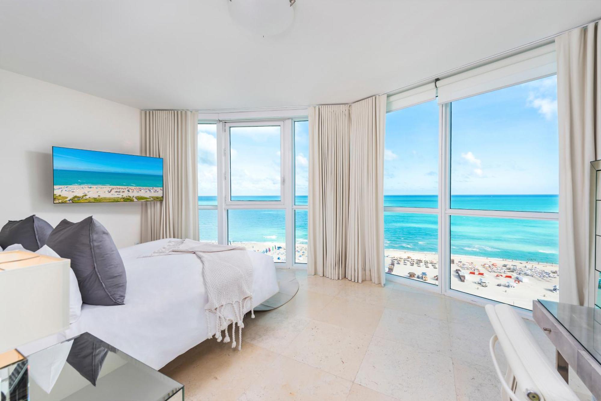 Oceanfront Private Condo At The Setai -2208 Miami Beach