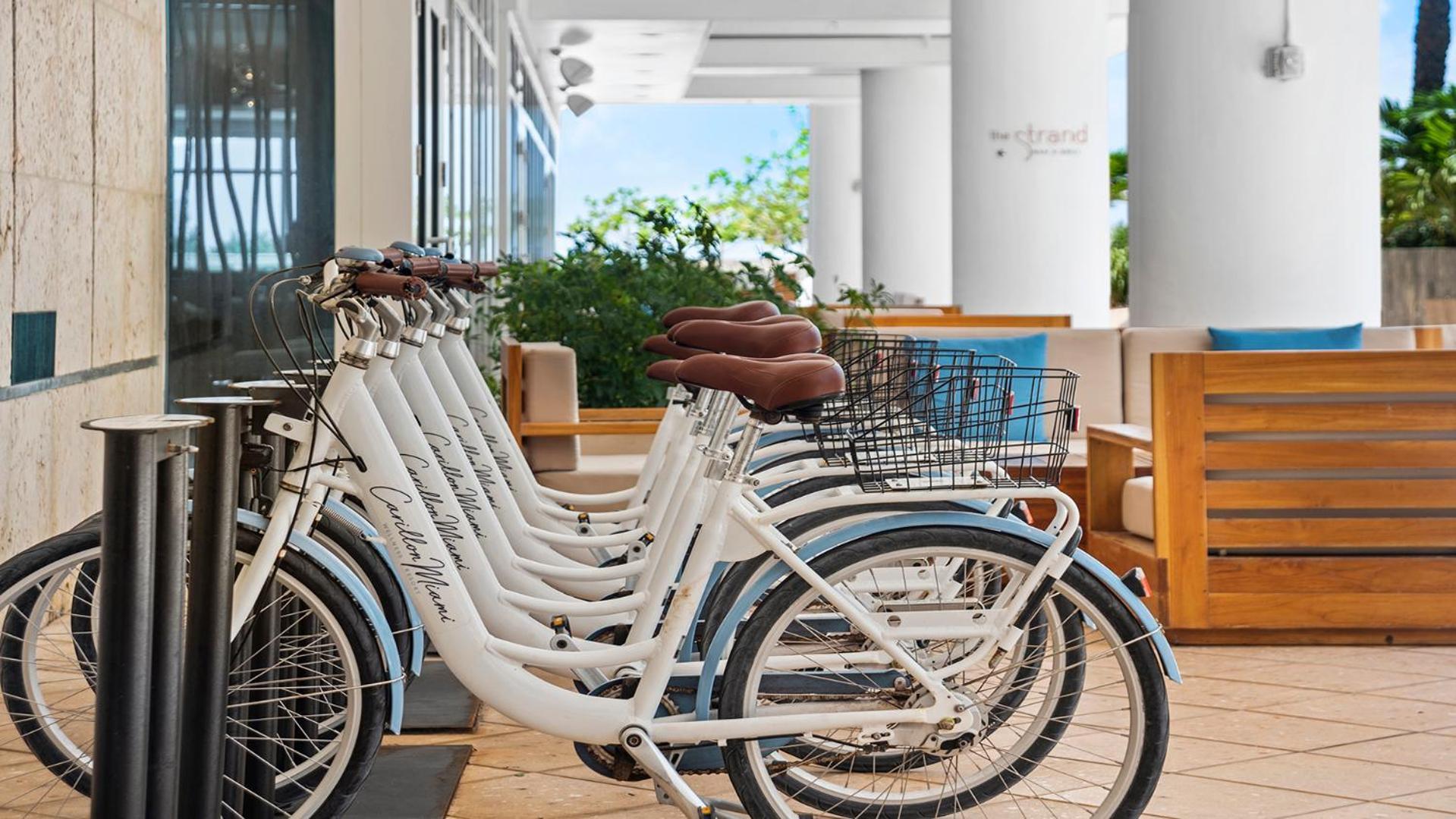 1 Bedroom Private At Carillon Miami -911 *