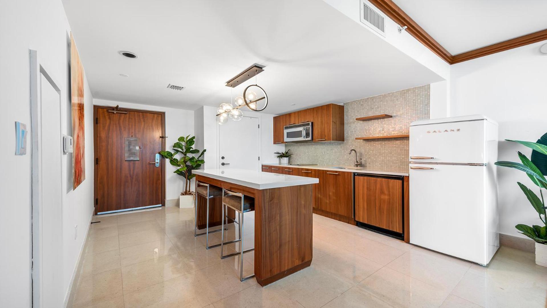 Aparthotel 1 Bedroom Private At Carillon Miami -911 Miami Beach