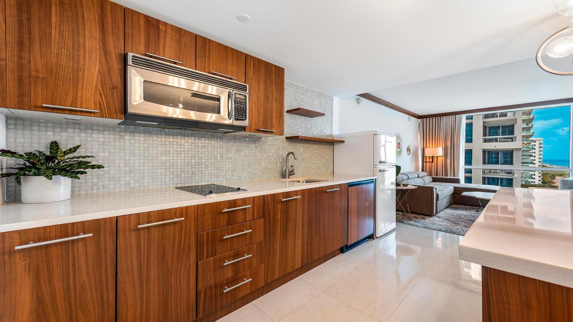 1 Bedroom Private At Carillon Miami -911 Miami Beach
