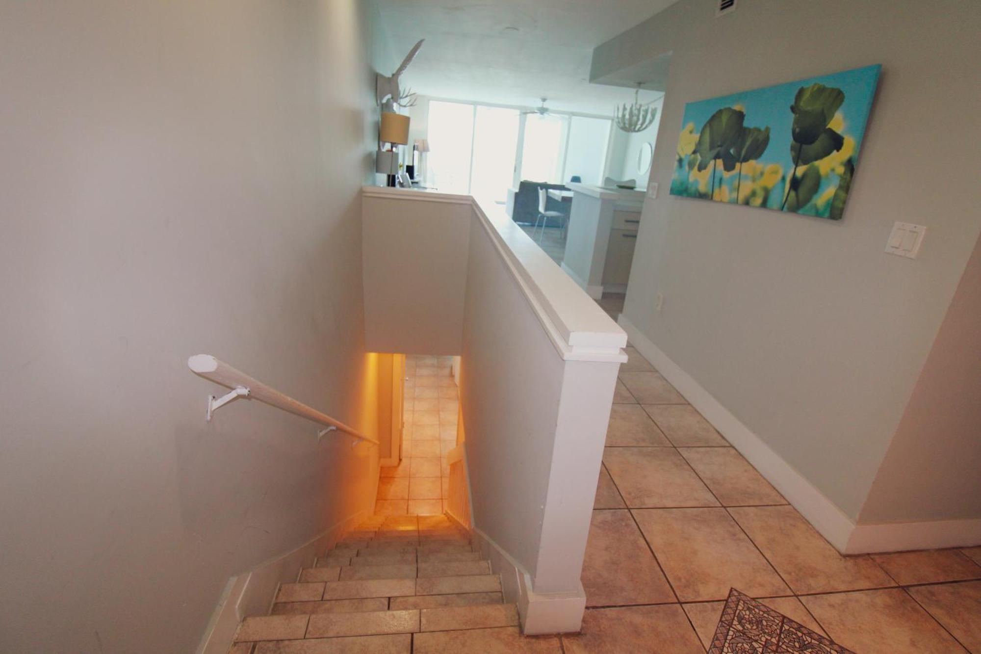 Holiday home Castle Pavillon 8 Beachfront - Private Access Loft With 2-story, Pool, Tennis, Free Parking Access *