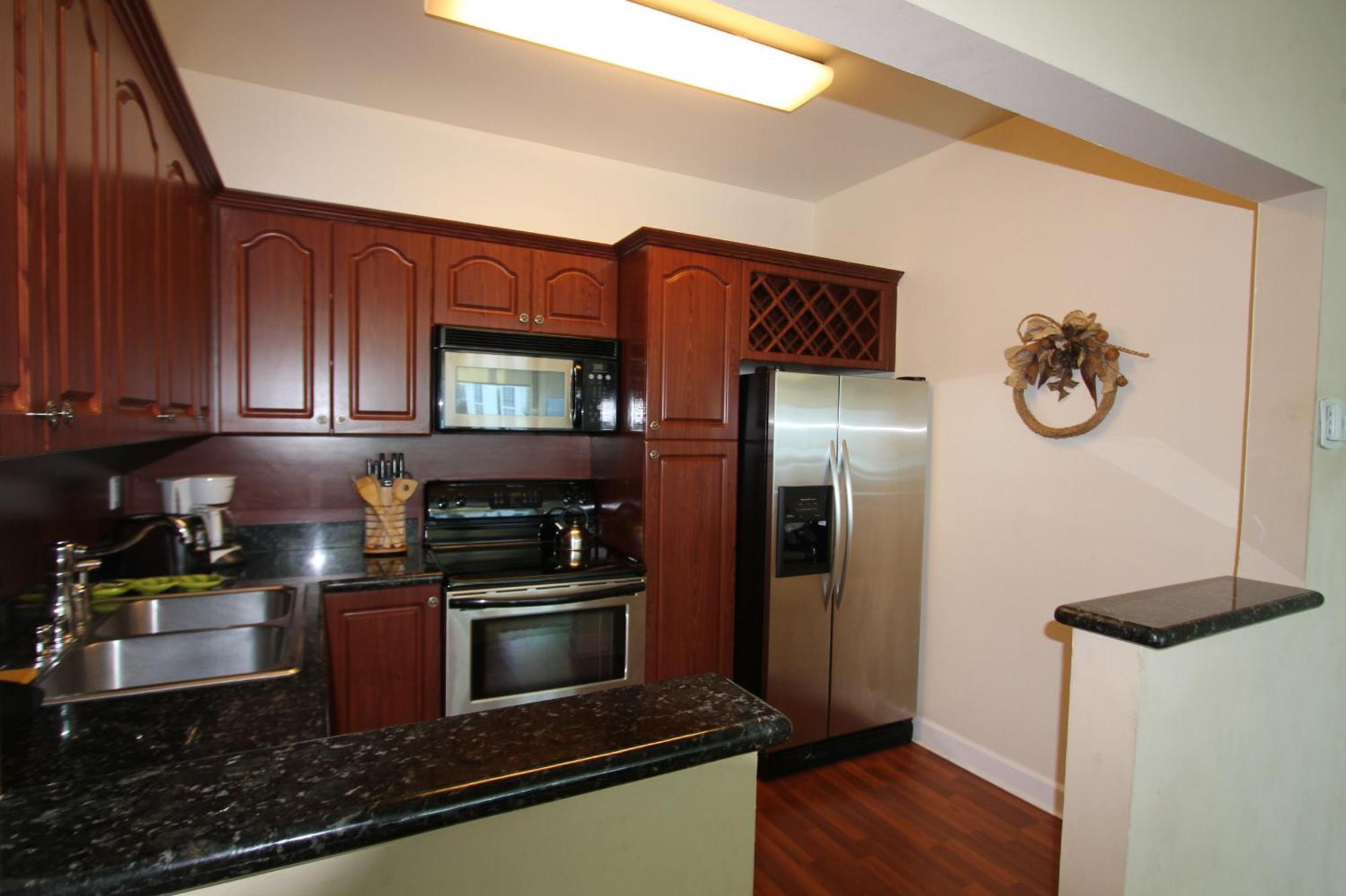 Holiday home Castle Ph15 Spacious Penthouse With Balcony, Access, Pool, Tennis, Free Parking