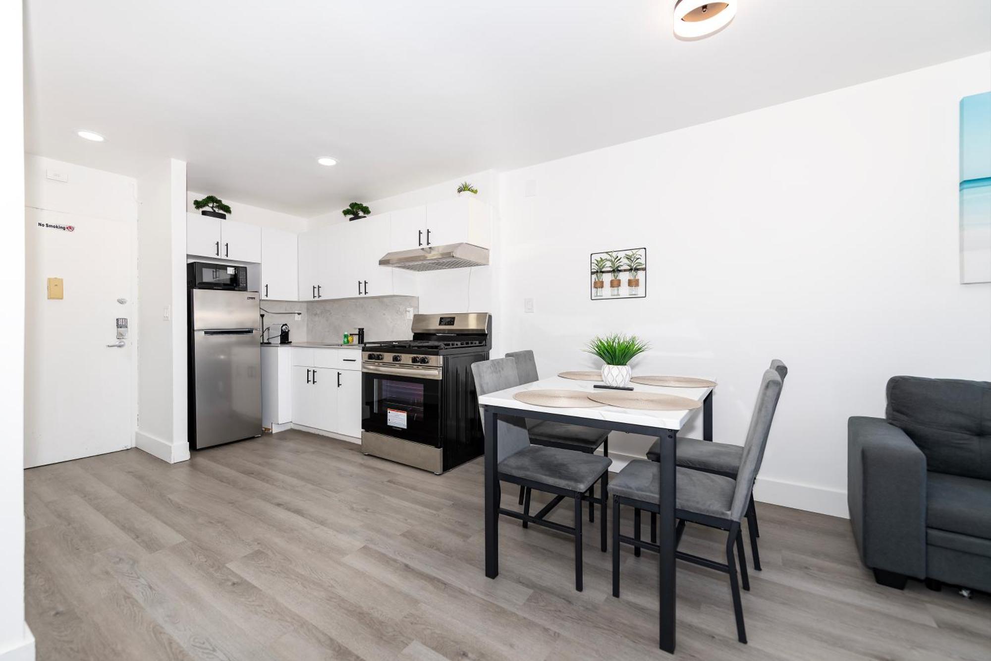 Washinghton Avenue Apartment Miami Beach