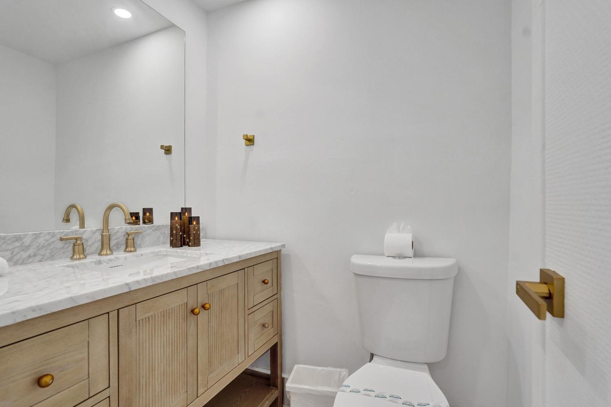 Apartment Luxury 2bd Penthouse With Access And Amenities Ph6