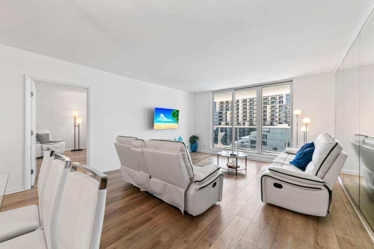Apartment Oasis On The - For 4 *
