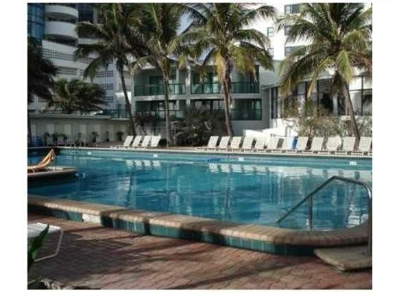 Apartment Miami Beachfront With Pool Wifi & Cheap Parking Miami Beach