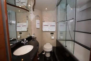 Miami Luxury Yacht Charters Hotel 4*