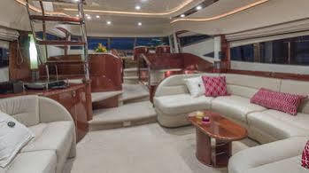 Miami Luxury Yacht Charters 4*