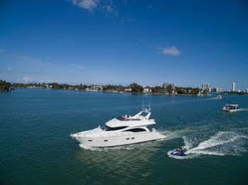 Miami Luxury Yacht Charters 4* Miami Beach