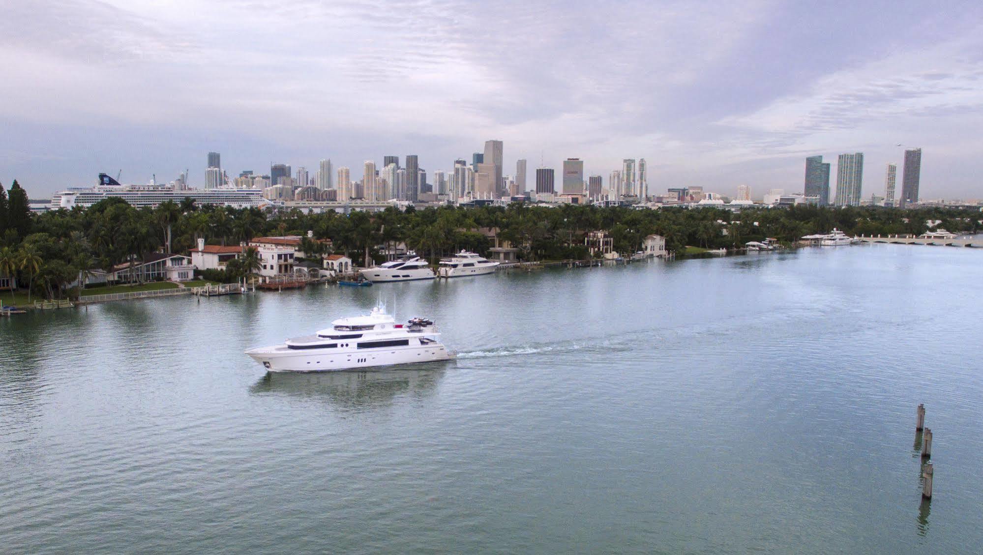 Miami Luxury Yacht Charters 4* Miami Beach