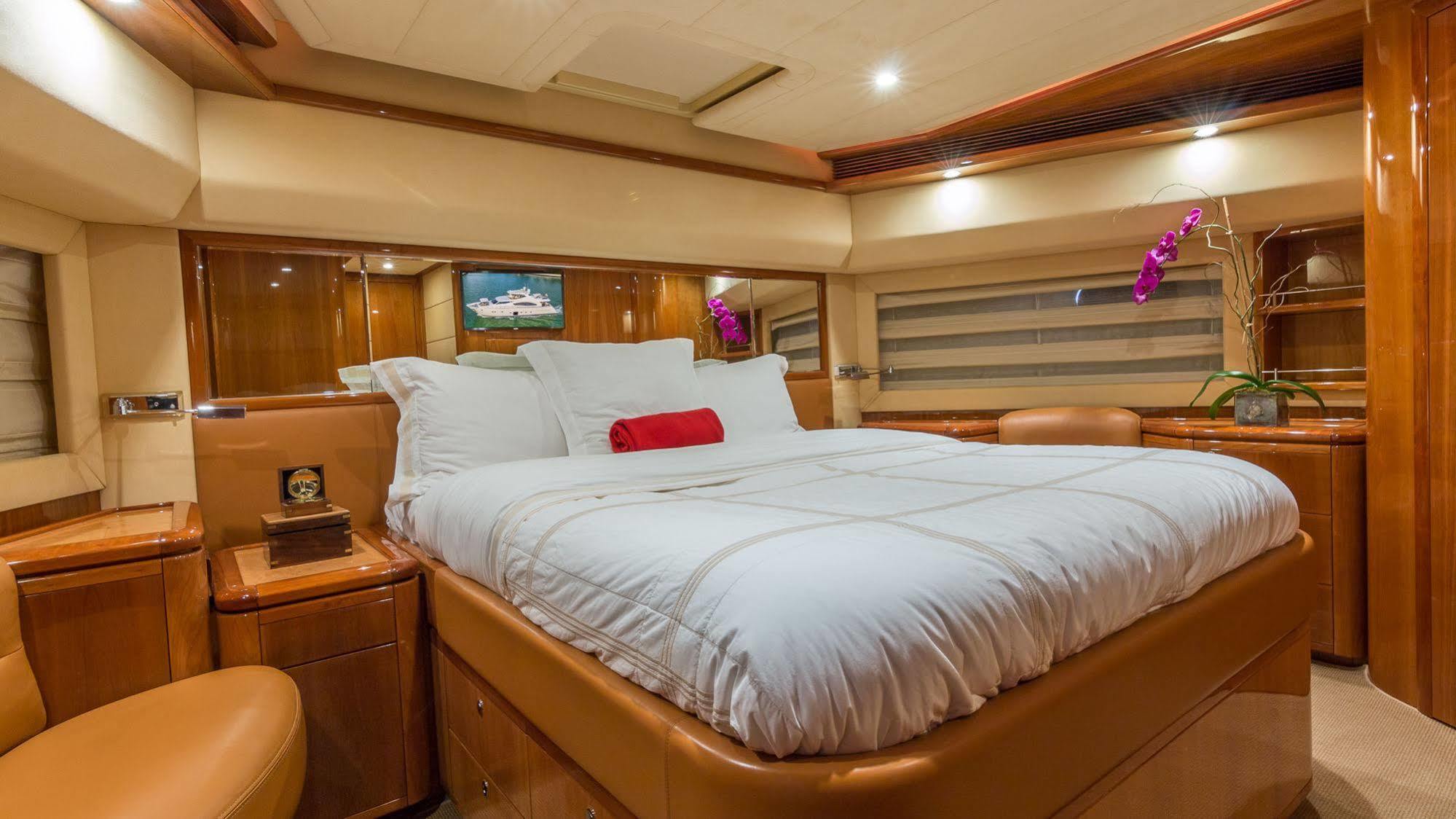 Miami Luxury Yacht Charters 4* Miami Beach