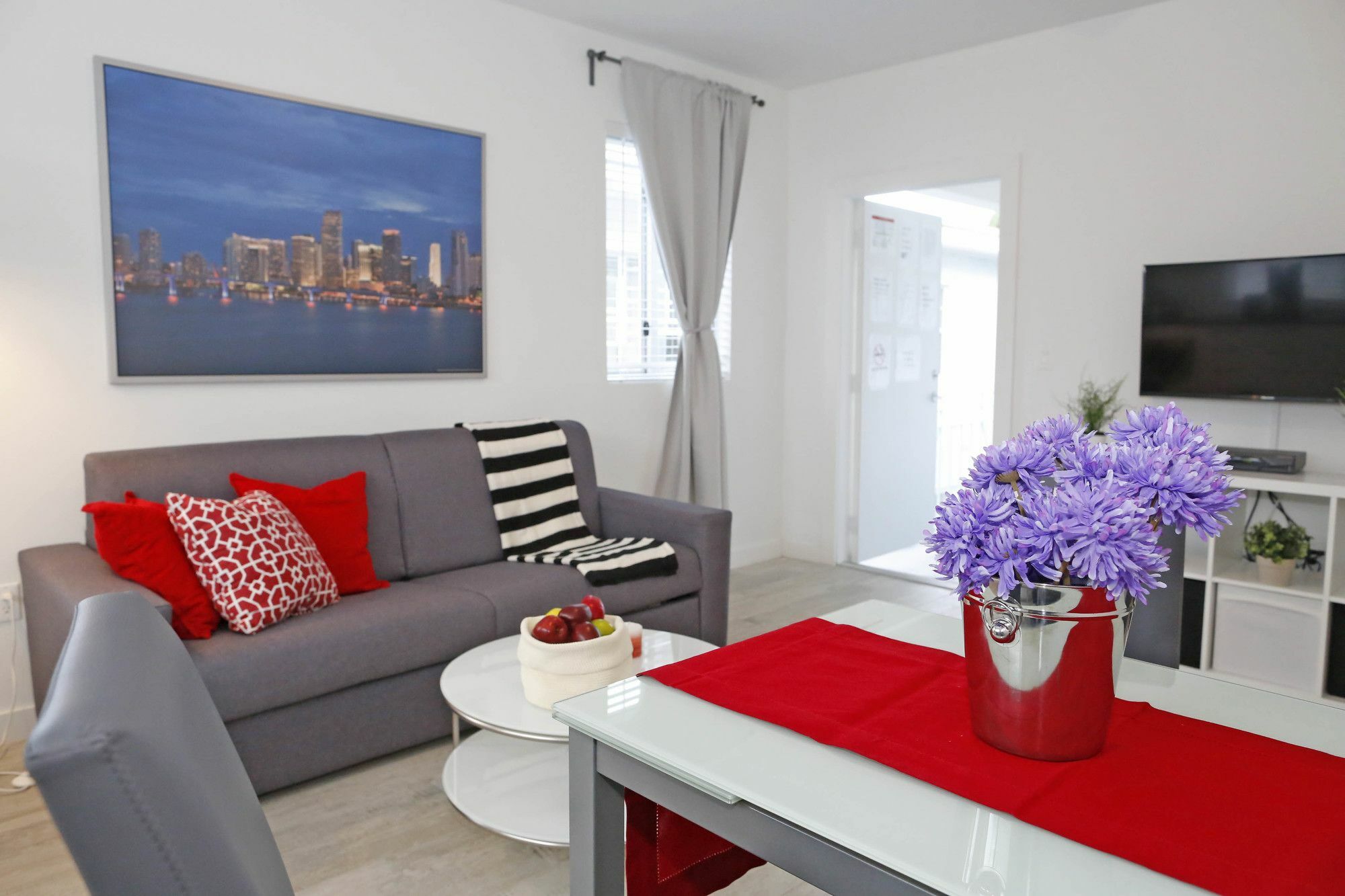 Miami South Apartment