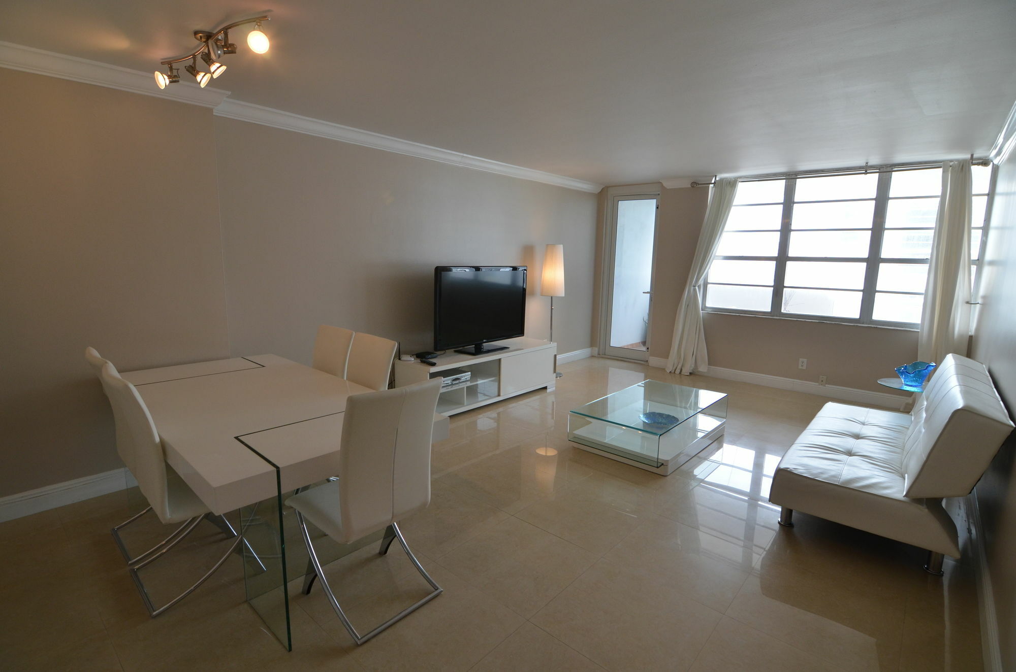 Riviera Luxury Living At The Decoplage * Miami Beach