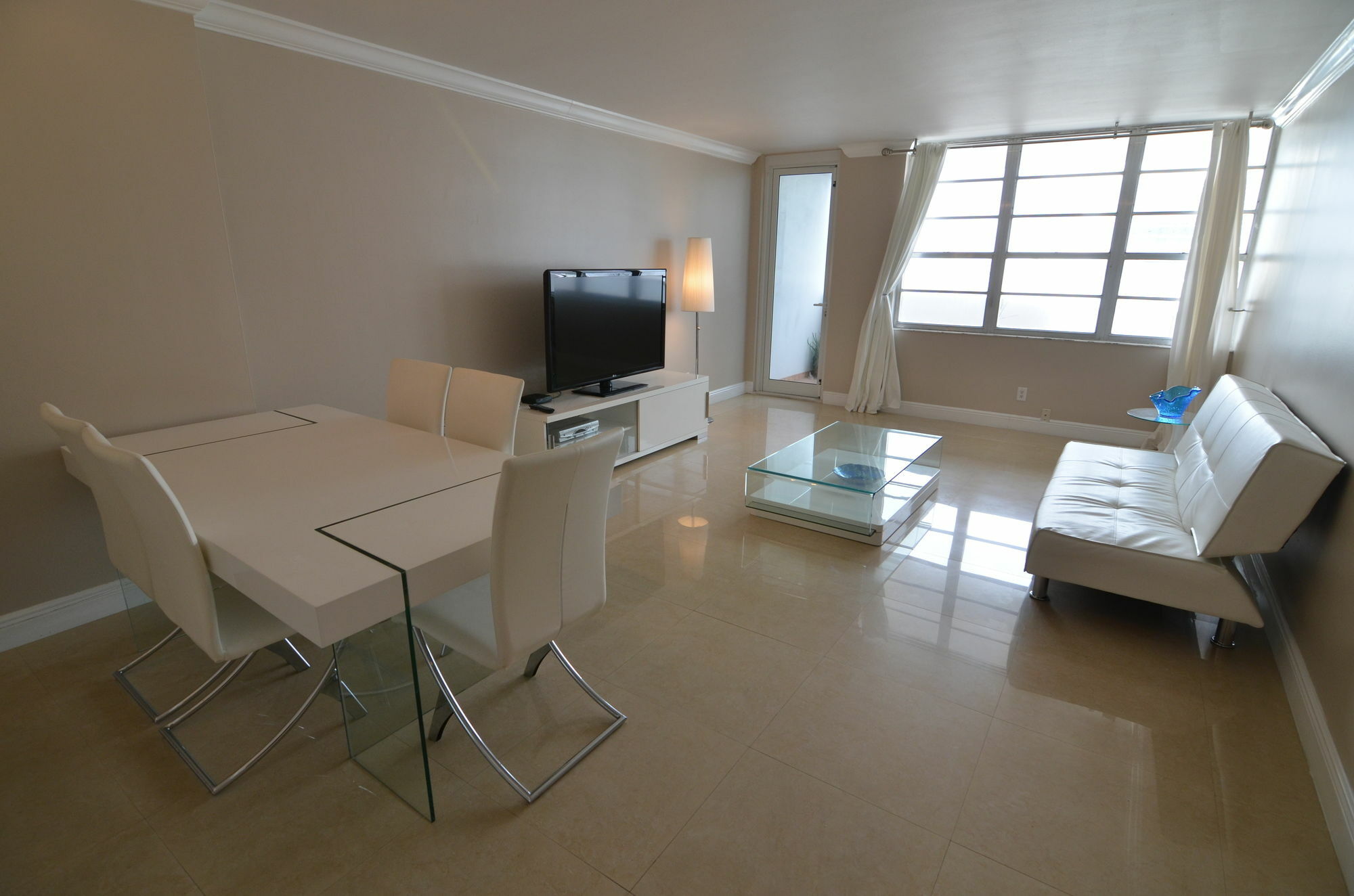 Riviera Luxury Living At The Decoplage
